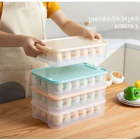 Clear Plastic Egg Holder for Refrigerator, Stackable Egg Storage Trays With Lid & Handles, Plastic Egg Box Carrier 4 Pack, Container for 18 Eggs