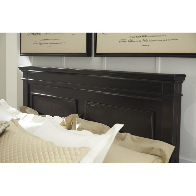 Alexee King Panel Bed  