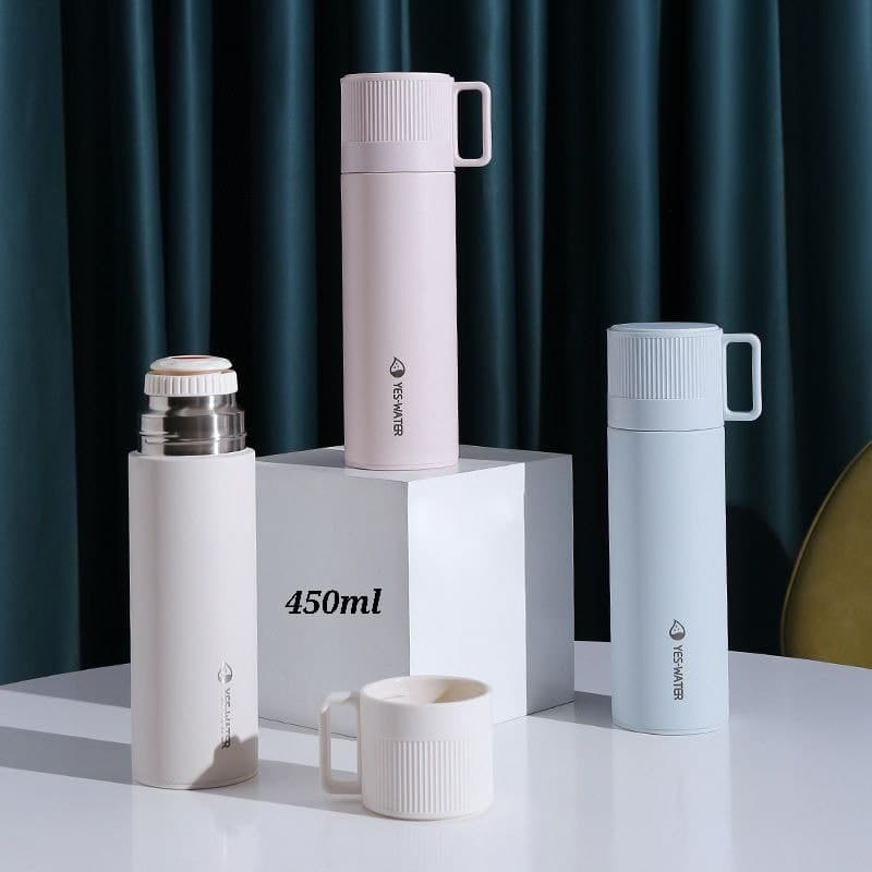 Ultra-Light Fashion Thermos Cup 450ml Rotating Lightweight Portable Thermos  Cup Couple Cup - China Cola Bottle and Thermo Bottle price