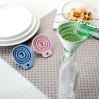 My Home Square small telescopic conical funnel kitchen jug liquid dispenser My Home Square small telescopic conical funnel kitchen jug liquid dispenser