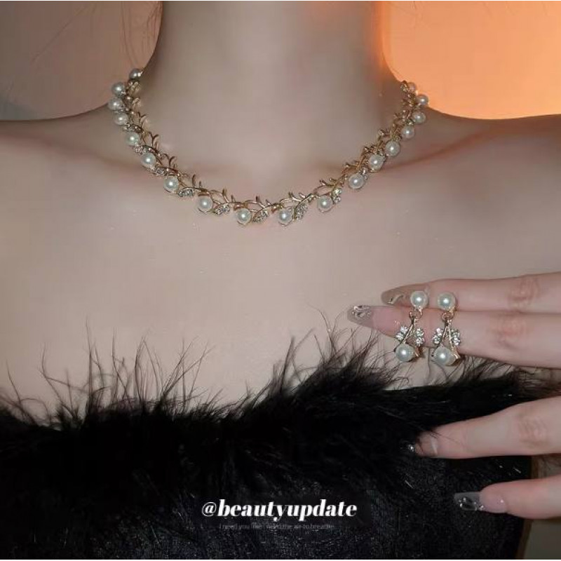 Tokata Store Lady necklace Tokata00117